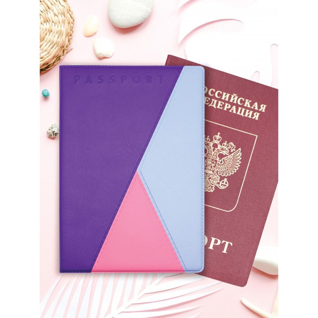 Обложка для паспорта "Трио"ПВХ фиолетовая