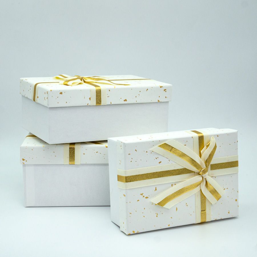 Набор подарочных коробок 3в1 с бантом, белая с золотыми каплями 23х16х9,5см, 21х14х8см,  19х12х7см